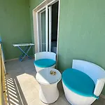 Palazzo Greco Порто-Чезарео