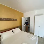 לינה וארוחת בוקר Palazzo Greco פורטו צ'זראו