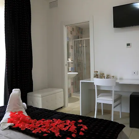 Palazzo Greco Porto Cesareo