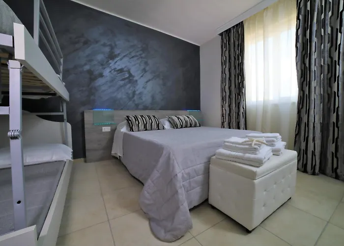 Alojamento de Acomodação e Pequeno-almoço Palazzo Greco Porto Cesareo